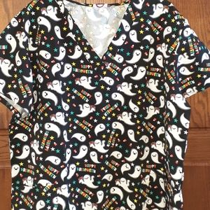 Divine Curves Halloween Women Plus Scrub Top New
